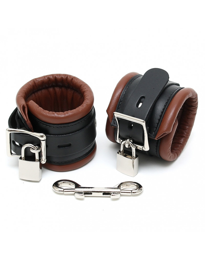 https://www.rimba.eu/11486-large_default/rimba-padded-handcuffs-luxe-7cm-wide.jpg