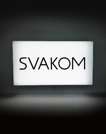 SVAKOM - Klein Lichtbord met Logo